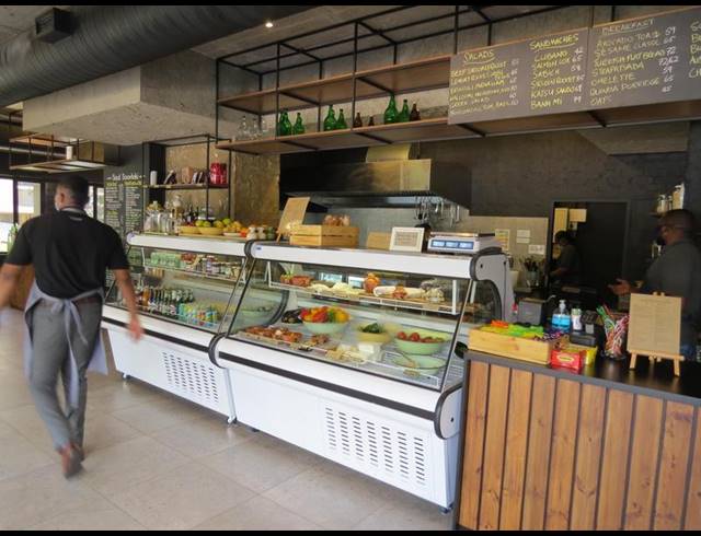 2 BEDROOM APARTMENT FOR SALE IN SANDTON CENTRAL